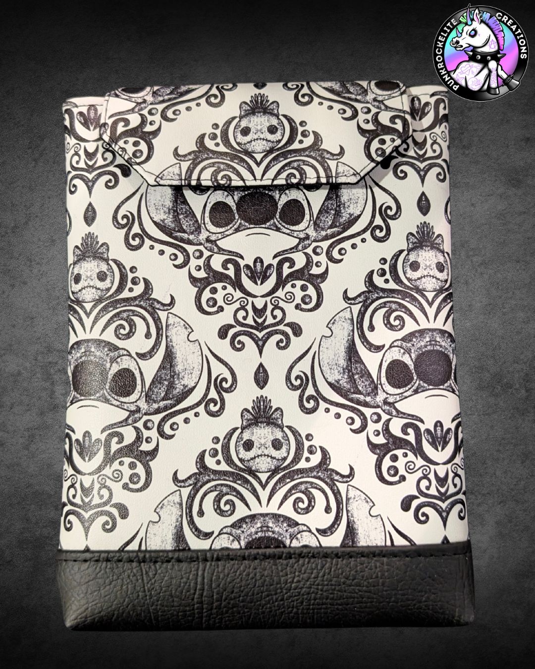 Cute Alien E Reader Case