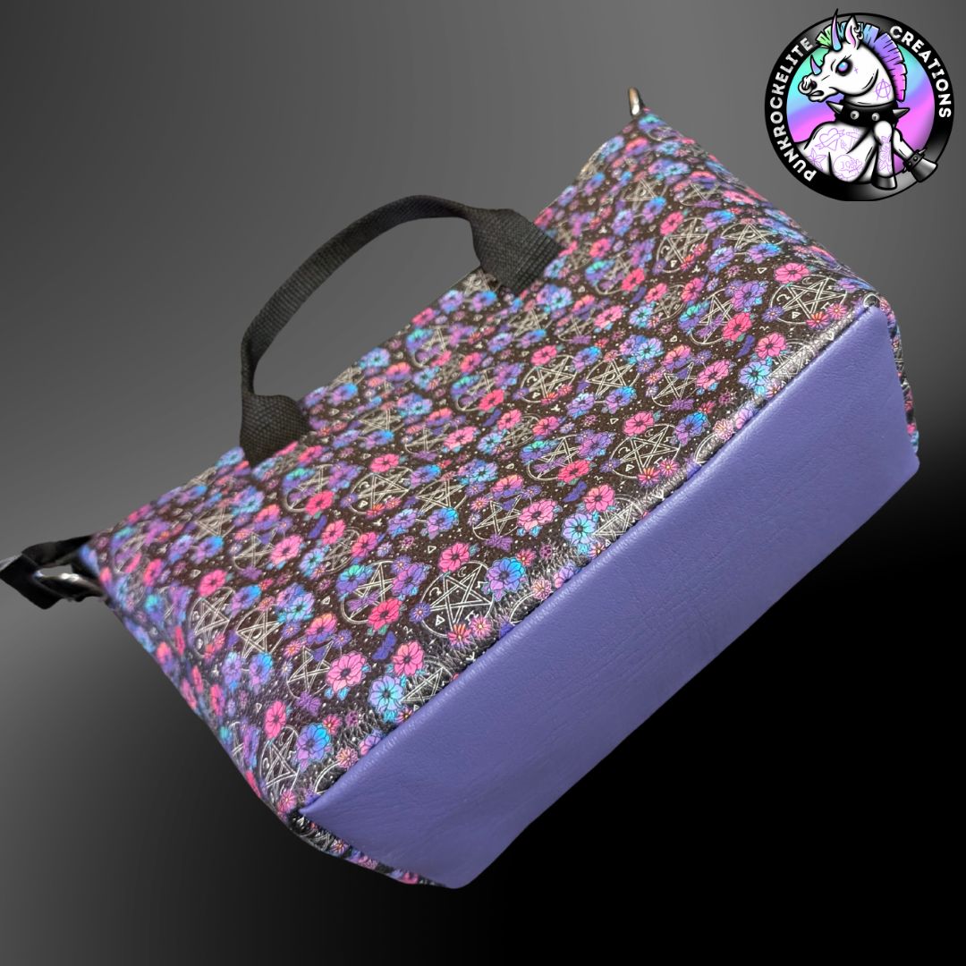 Floral Pentagram Totini