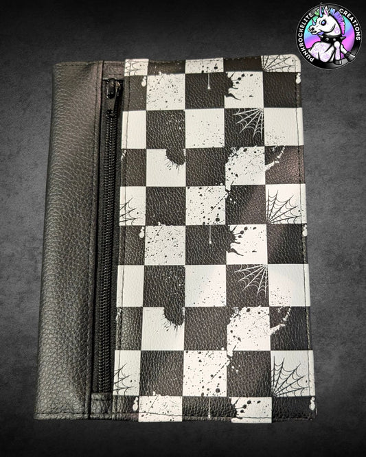 Checked and Webs notebook holder
