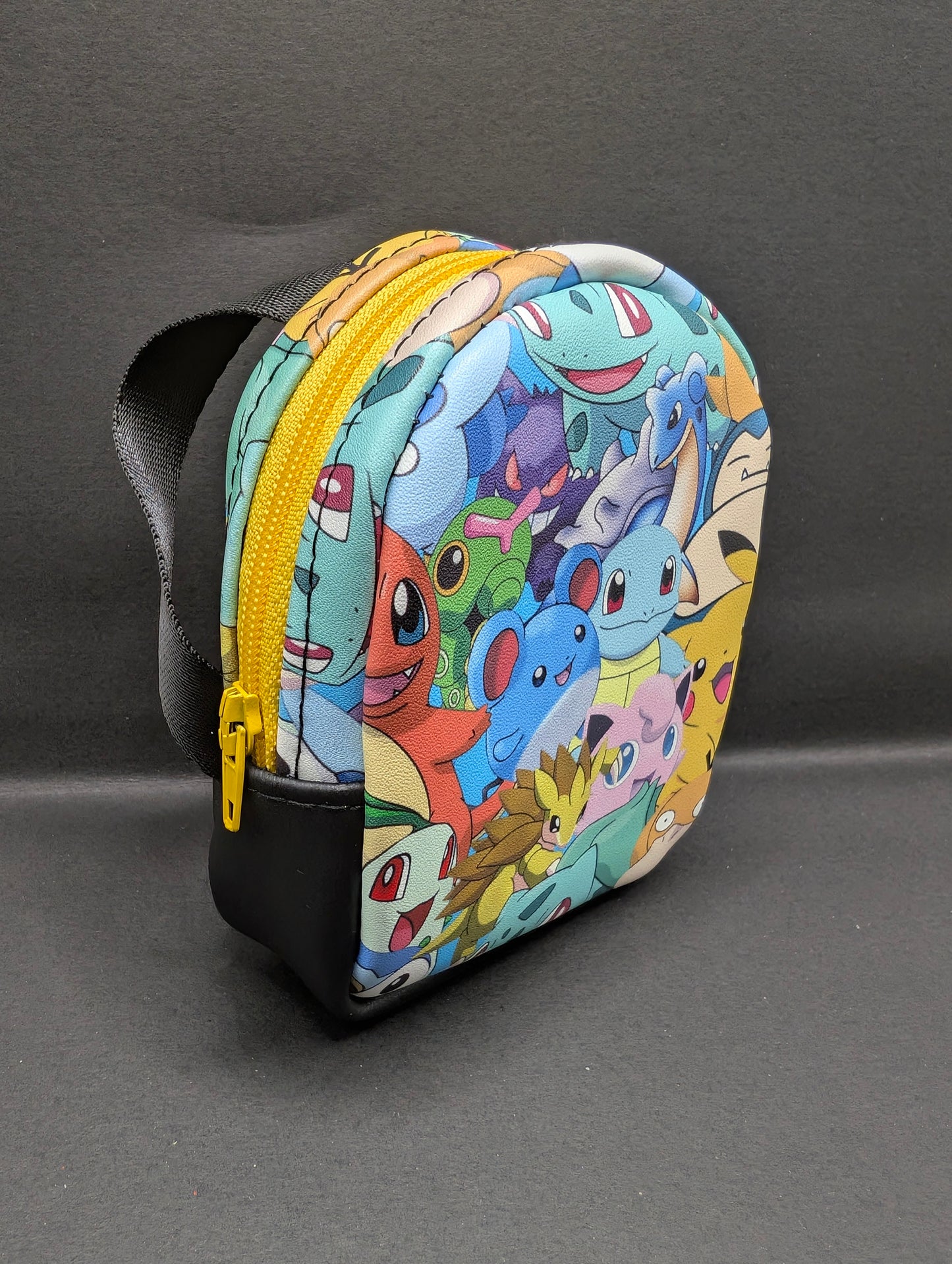 Pokemon Bitty Bug Backpack Keyring