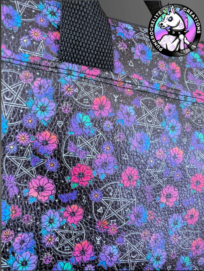 Floral Pentagram Totini